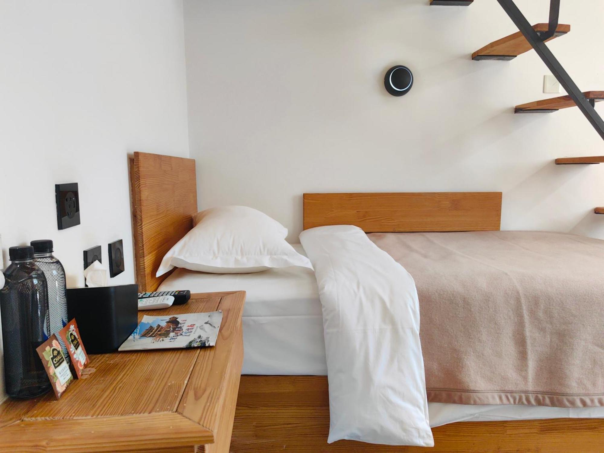 Dali Loft Travelling With Hostel Екстериор снимка