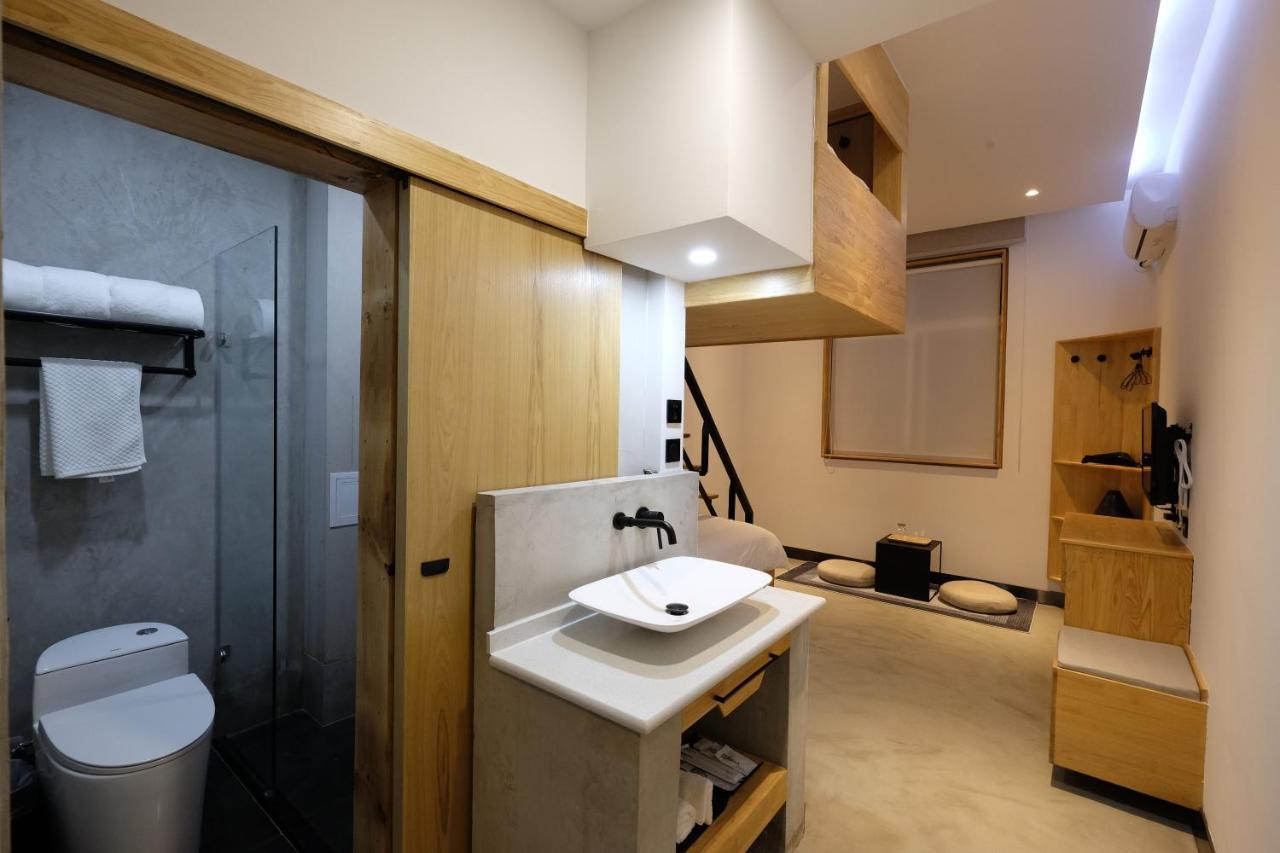 Dali Loft Travelling With Hostel Екстериор снимка