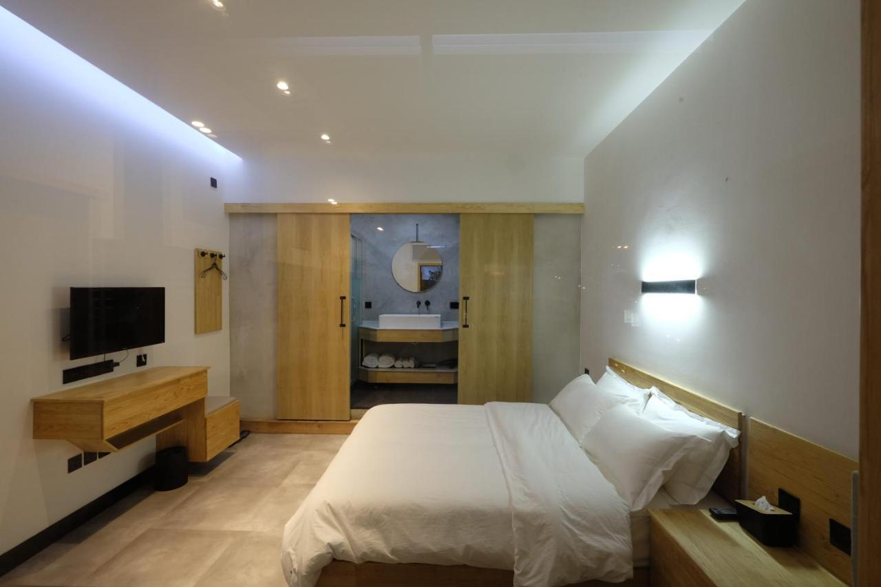 Dali Loft Travelling With Hostel Екстериор снимка