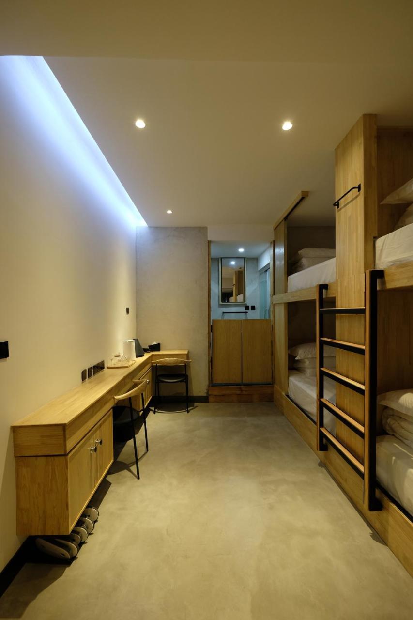 Dali Loft Travelling With Hostel Екстериор снимка