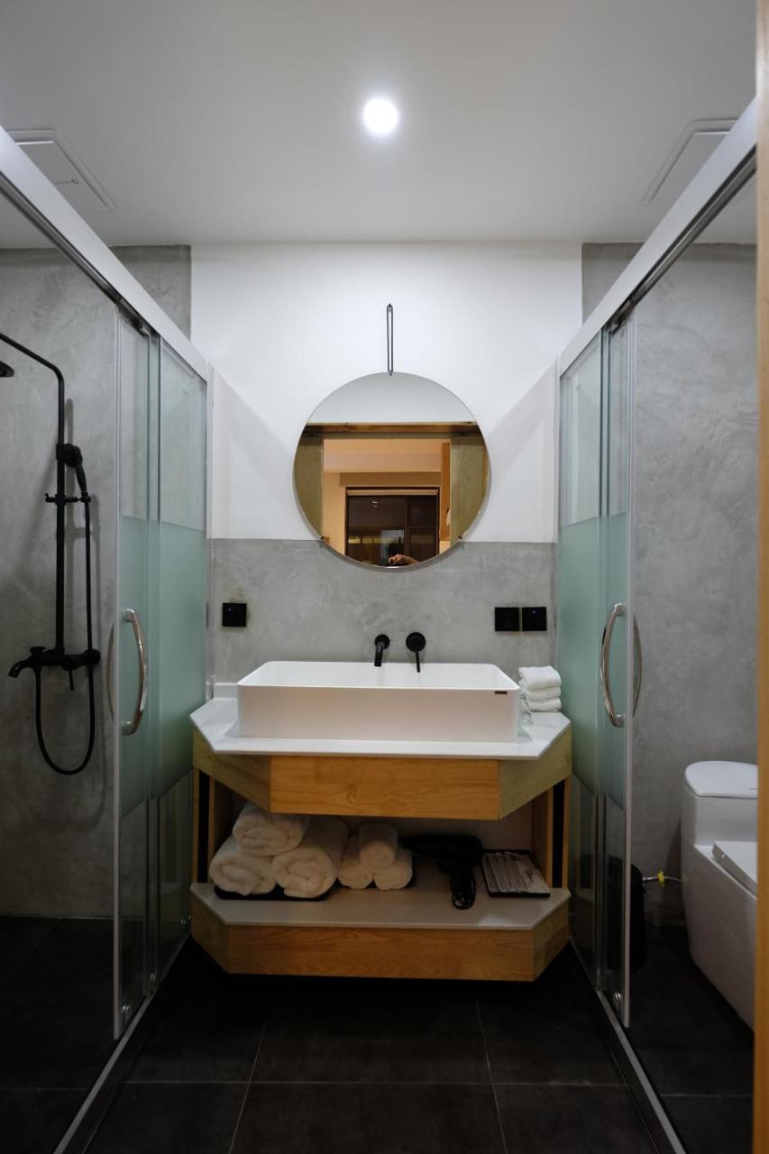 Dali Loft Travelling With Hostel Екстериор снимка